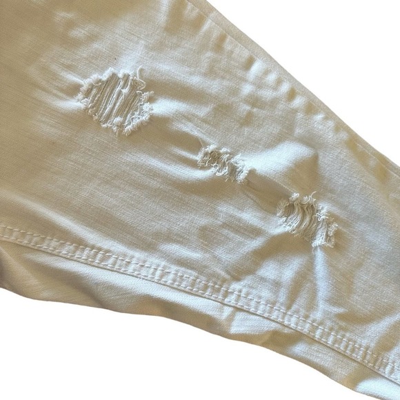Almost Famous Destroyed Distressed White Studded Rhinestone Boyfriend Jeans 20 - Picture 13 of 13